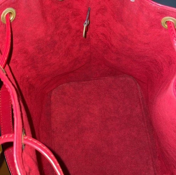 Louis vuitton bag - Picture 10 of 13